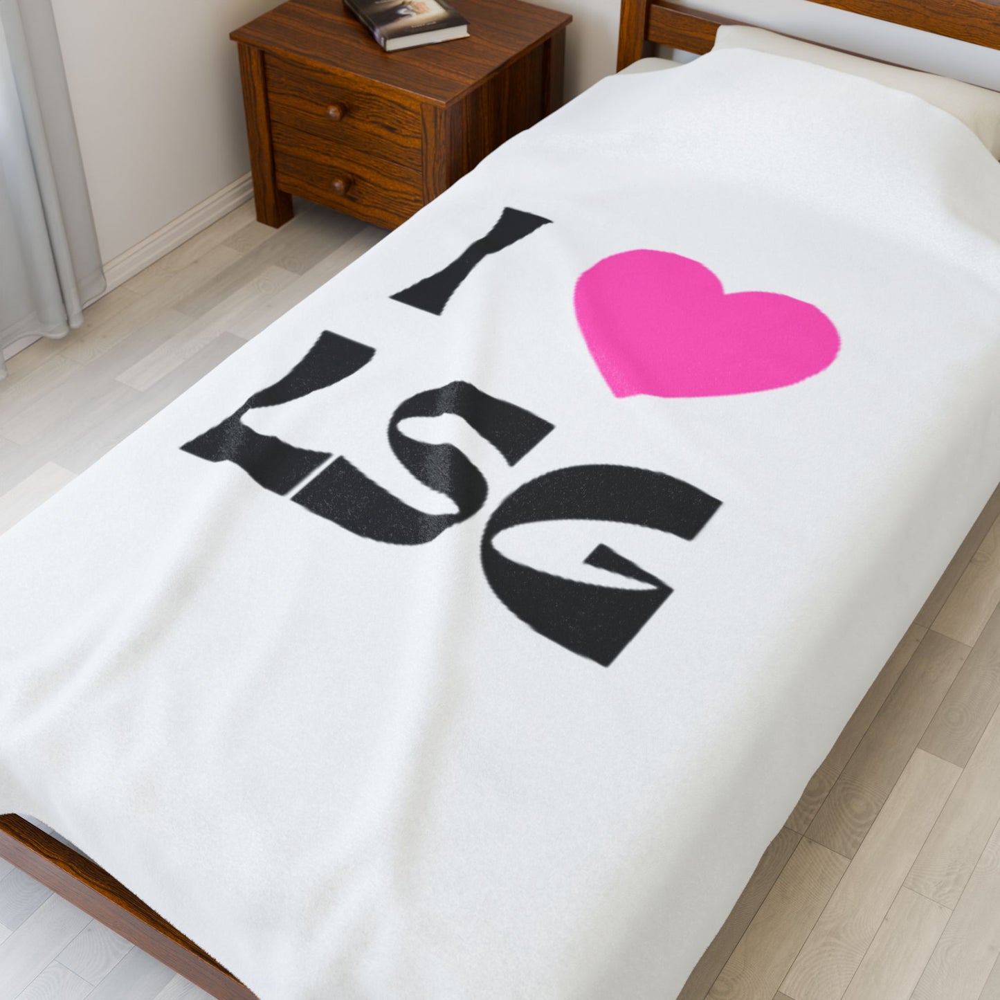 I <3 LSG Plush Blanket- White