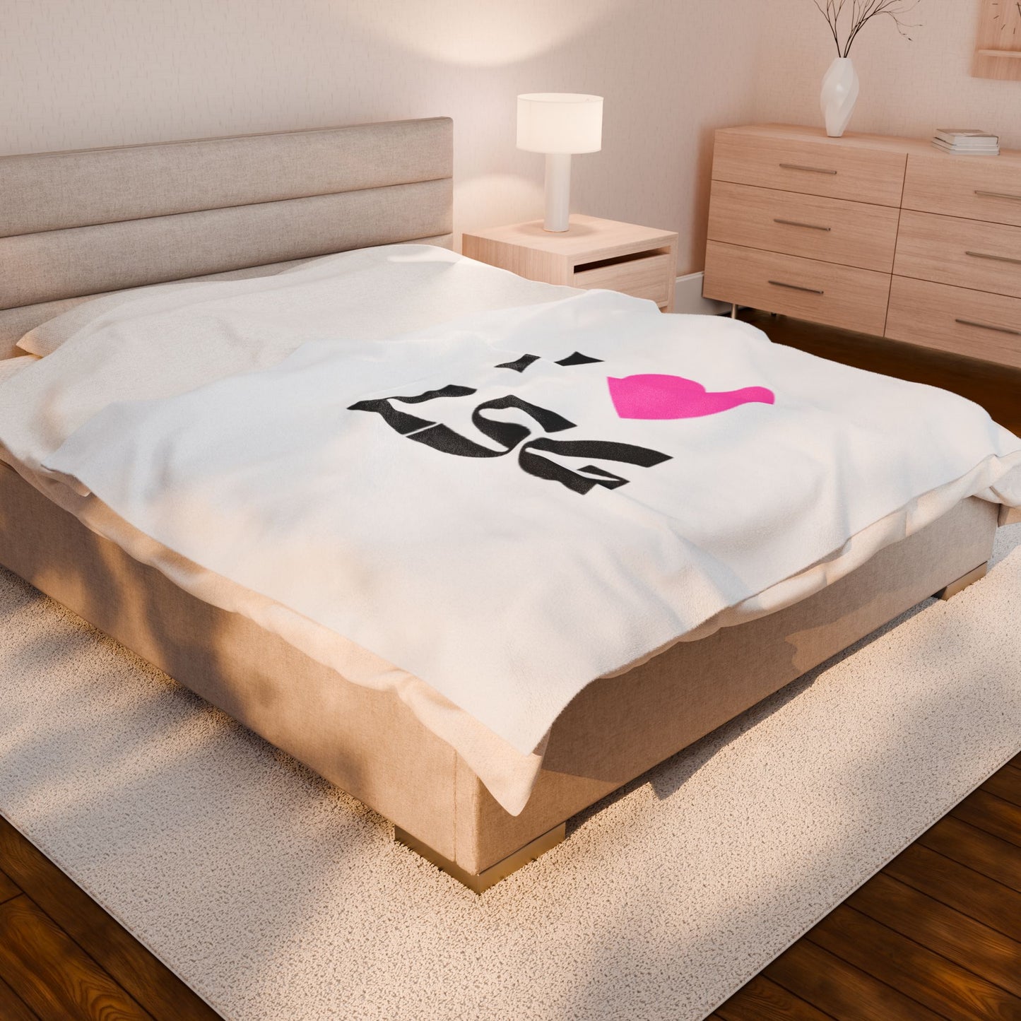 I <3 LSG Plush Blanket- White